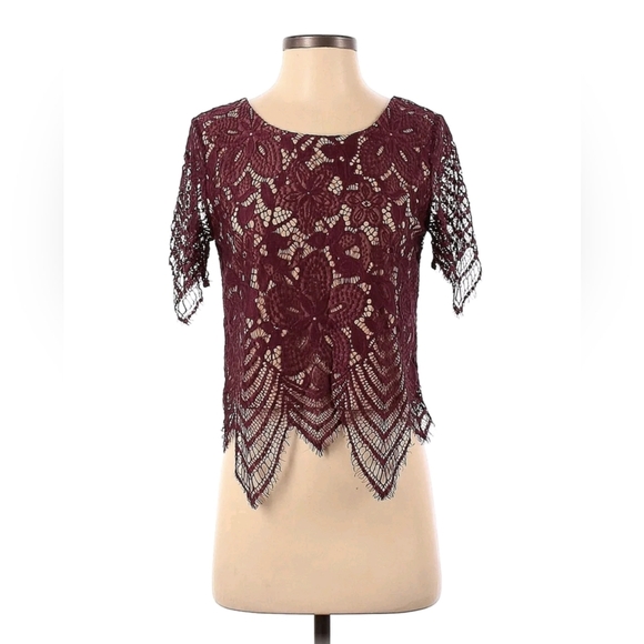 Express Lace Burgundy Top - Picture 1 of 8